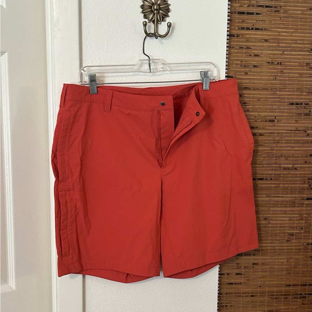 Men's Northface coral Shorts
